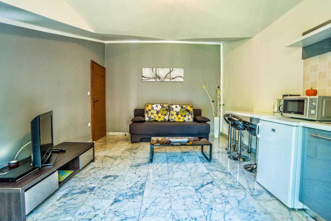 Apartments Ori Пула Екстер'єр фото