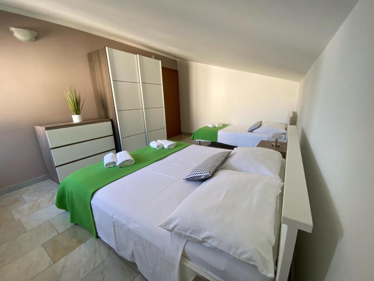 Apartments Ori Пула Екстер'єр фото