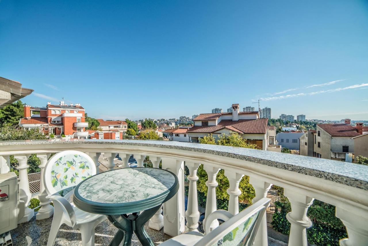 Apartments Ori Пула Екстер'єр фото