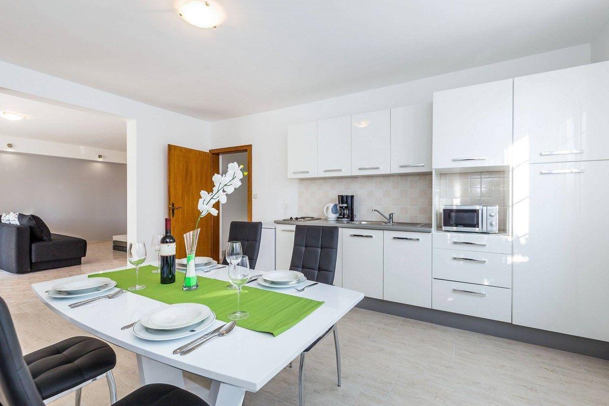 Apartments Ori Пула Екстер'єр фото