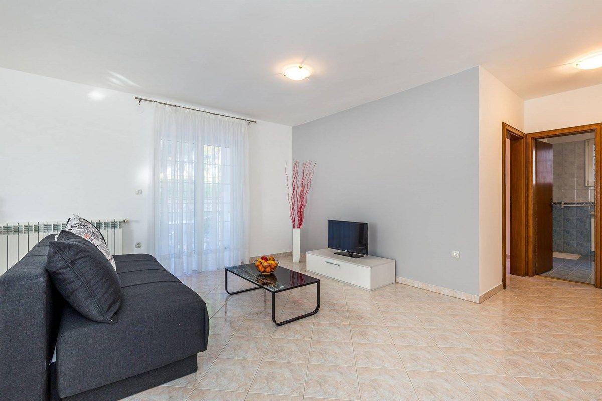 Apartments Ori Пула Екстер'єр фото