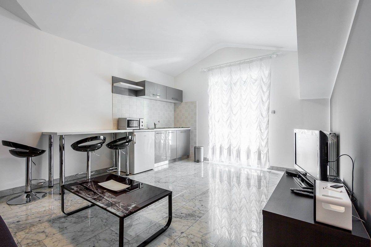 Apartments Ori Пула Екстер'єр фото