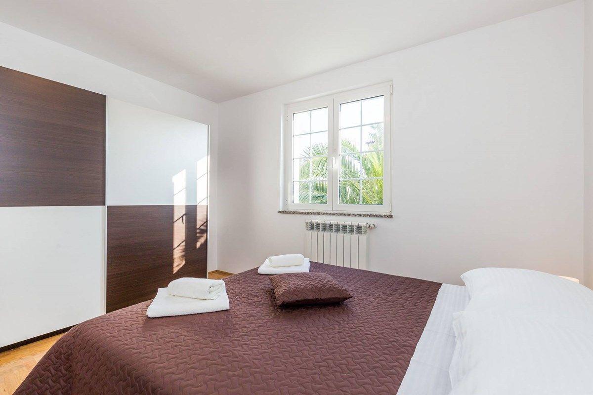 Apartments Ori Пула Екстер'єр фото