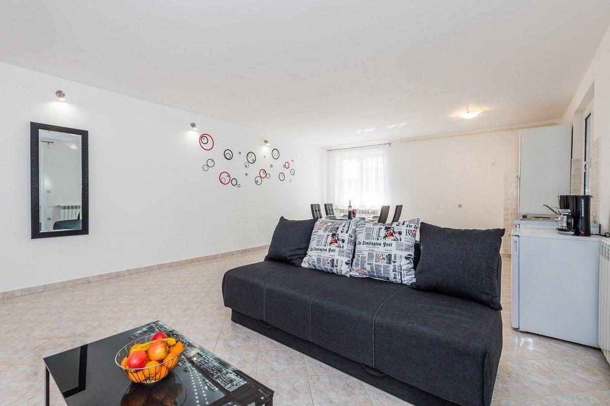 Apartments Ori Пула Екстер'єр фото